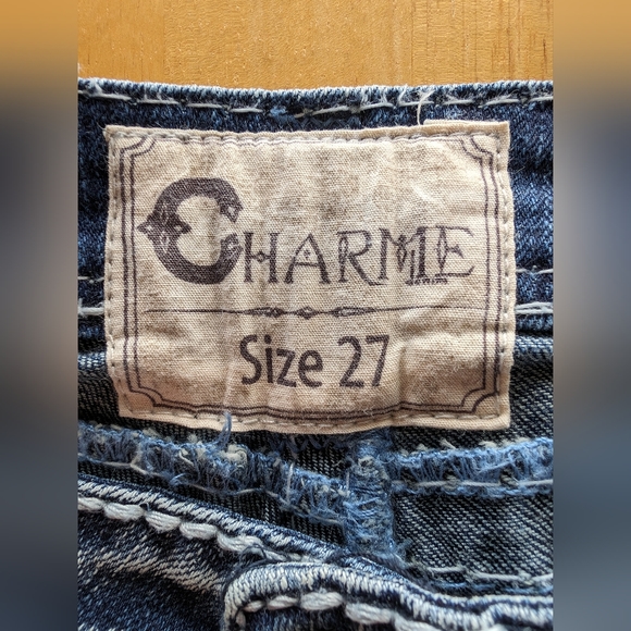 Charme Denim Capris - Picture 7 of 8